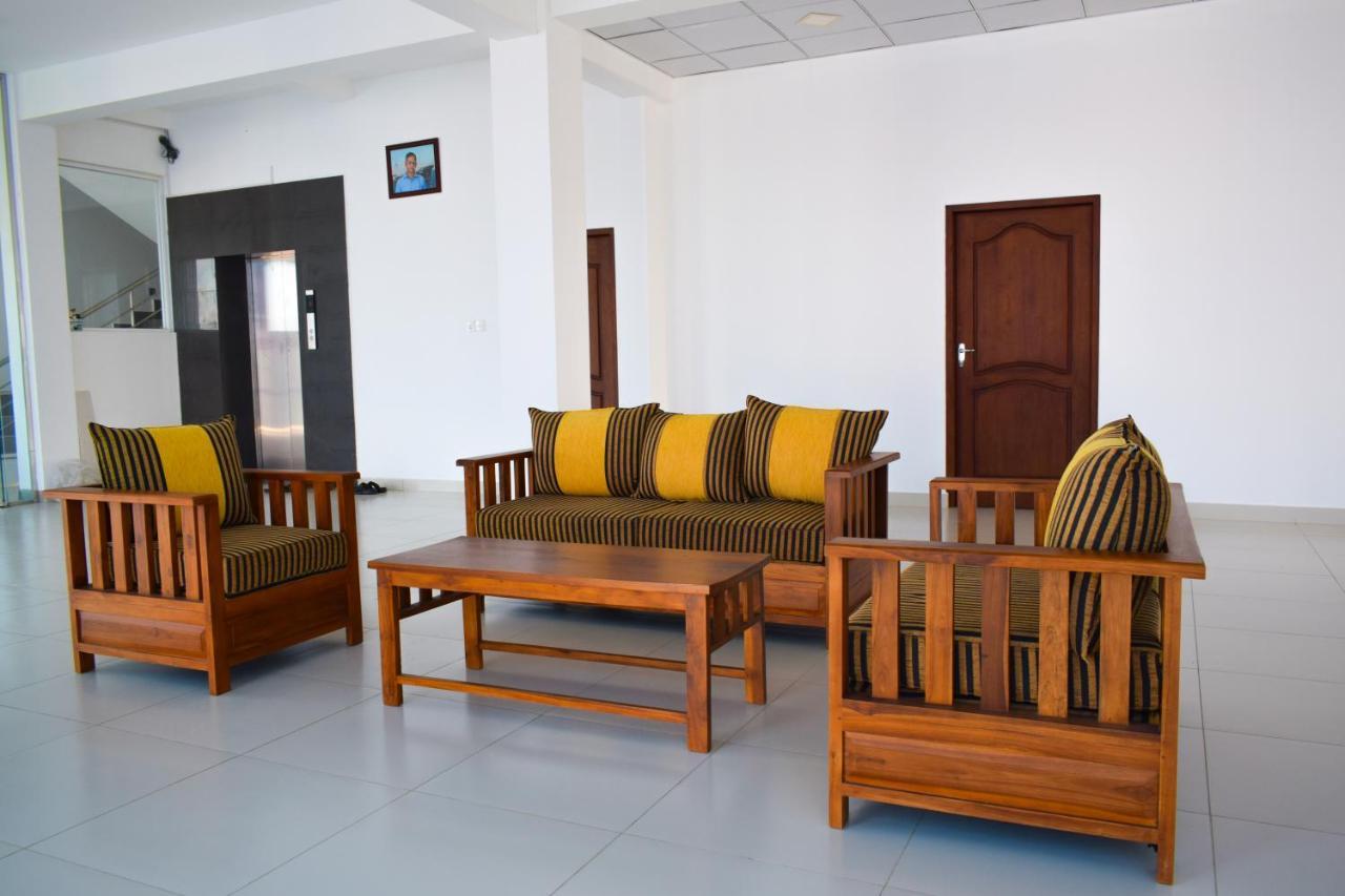 Catamaran6 Guest Inn Trincomalee Luaran gambar