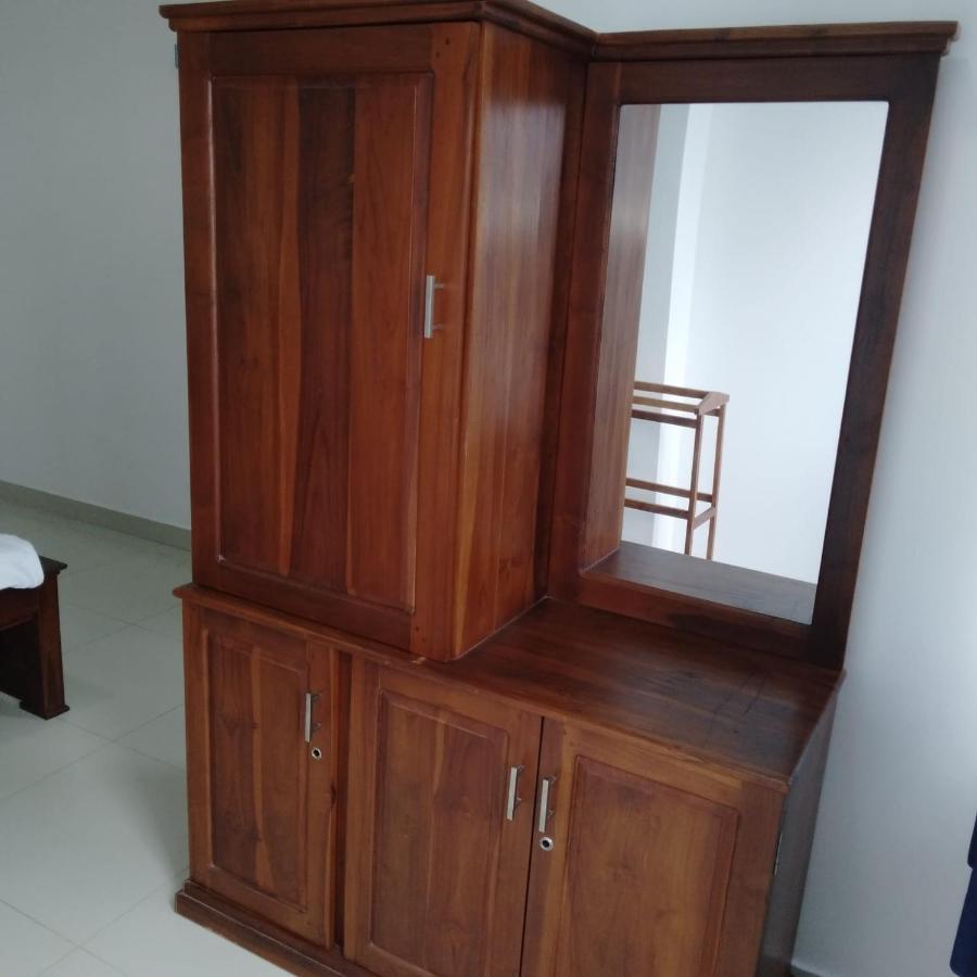 Catamaran6 Guest Inn Trincomalee Luaran gambar